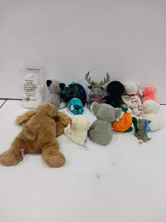 Bundle of Assorted TY Beanie Babies Toys image number 2