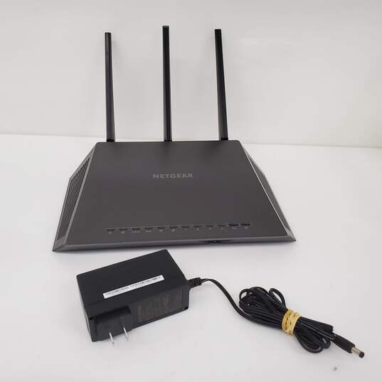Untested Netgear Nighthawk AC1900 Smart WiFi Router R7000 P/R image number 1