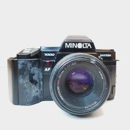 Minolta Maxxum 7000 35mm SLR Camera with Lens alternative image