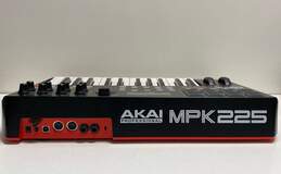 Akai Professional MPK225 alternative image