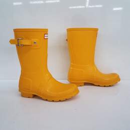 Hunter Yellow Rain Boots Size 6