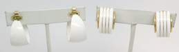 VNTG Crown Trifari White & Gold Tone Clip-On Earrings 23.3g
