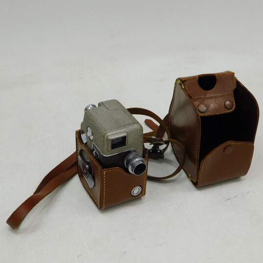 Vintage Revere 8 Model B-61 8MM Video Camera image number 11