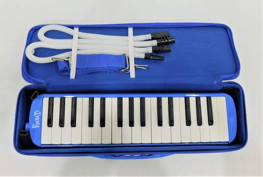 Vachan Brand 32-Key Blue Melodica w/ Accessories image number 2