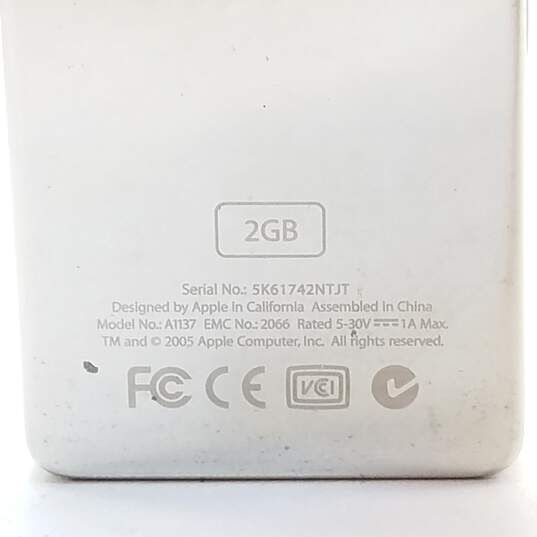 Apple iPod Nano (1st Generation) - Black (A1137) 2GB image number 6