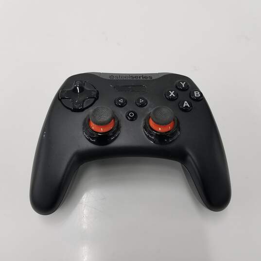Steel Series Xbox Controller image number 1