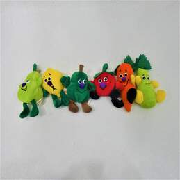 VTG 1996 Toy Box Creations Veggie Friends & Fruit Seedies Plush Toys Set of 6