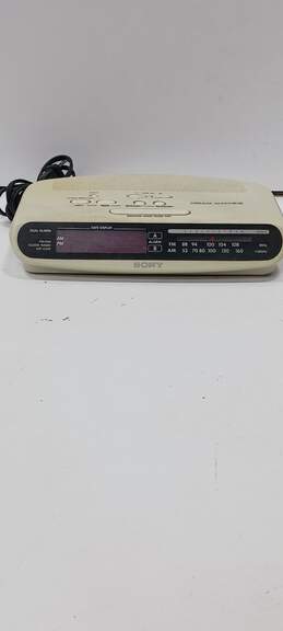 Vintage Sony FM/AM Alarm Clock Radio Dream Machine ICF-C370