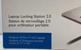 Kensington MacBook & Thin Laptop Combination Locking Station 2.0 alternative image