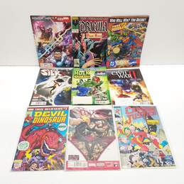 Marvel Comic Books Misc. Box Lot alternative image