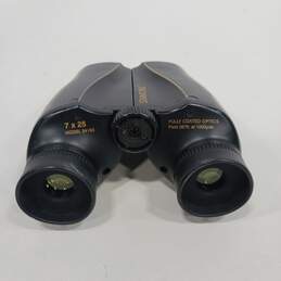 Simmons 7 x 25 Model 7x25 Binoculars w/Matching Case alternative image