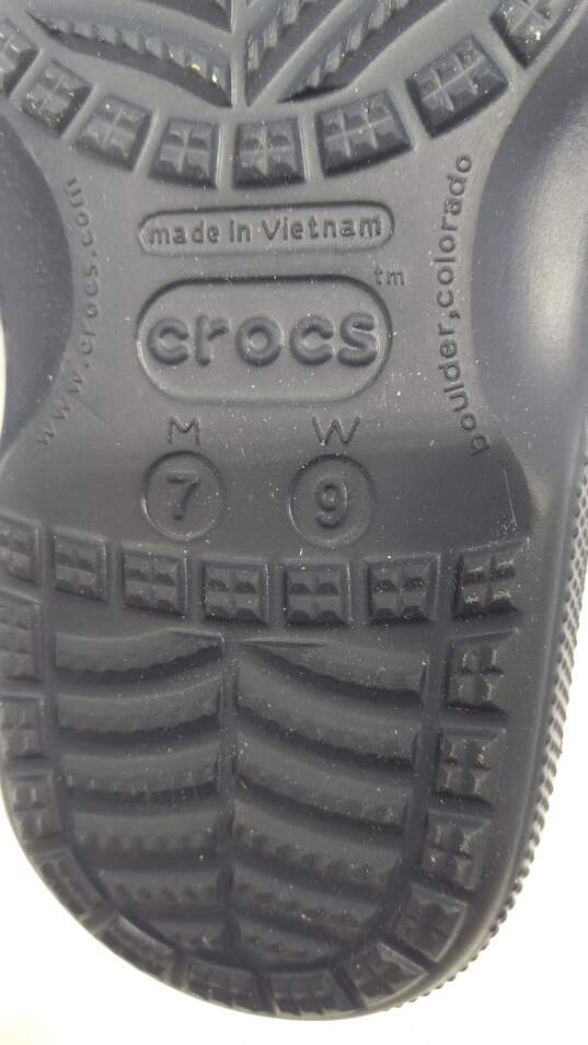 Crocs Men's Blue Flip Flops Size 7 image number 7