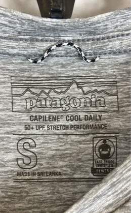 Patagonia Mullticolor T-shirt - Size SM alternative image