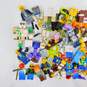 7.4 oz. LEGO Miscellaneous Minifigures Bulk Lot image number 2