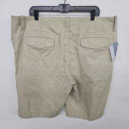 RoundTree & York Casuals Relaxed Fit Tan Shorts alternative image