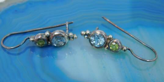 Vintage 925 Etched Bangle Bracelet & Heart Pendant Necklace w/ Blue Topaz & Peridot Earrings 25g image number 7