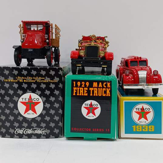 3pc. Assorted Ertl Texaco Die Cast Metal Vehicle Toy Banks image number 3