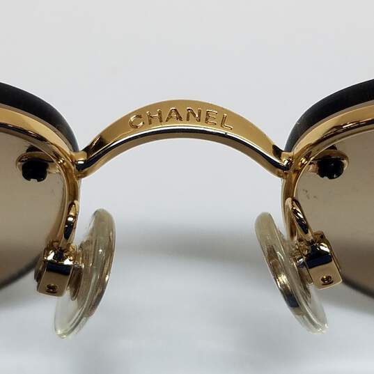 AUTHENTICATED Chanel Gold Tone Half Rimless Wms Sunglasses image number 4