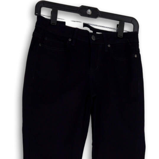 NWT Womens Blue Dark Wash Denim Pockets Stretch Skinny Leg Jeans Size 4 image number 3