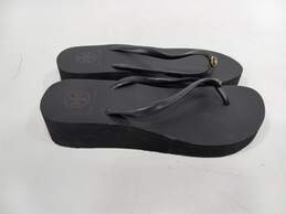 Tory Burch Thong Sandals Size 7M