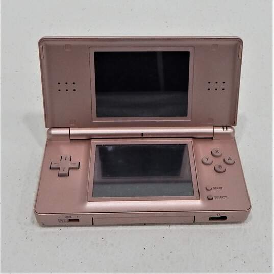 Nintendo DS Lite Tested image number 1