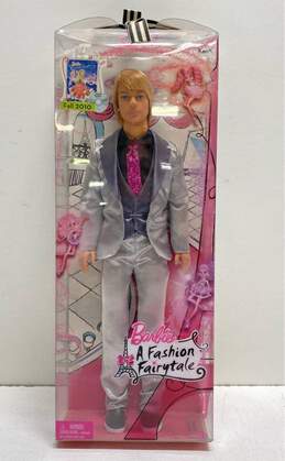 2009 Barbie A Fashion Fairytale Ken Doll Nrfb T2568