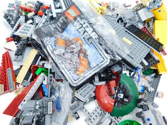 5.8 LBS LEGO Star Wars Bulk Box image number 2