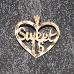 14K Yellow Gold 'Sweet 16' Heart Shaped Pendant - 1.64g