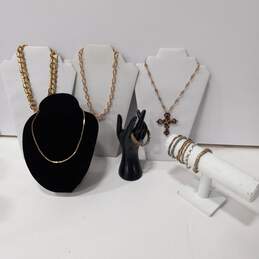 12pc Bundle of Assorted Gold Tone Costume Jewelry