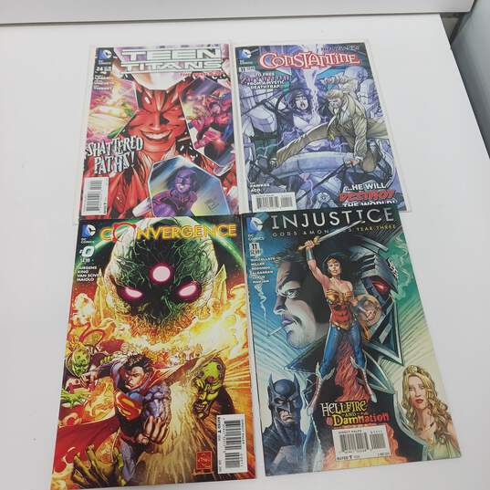 Bundle of Assorted DC Superhuman Comic Books image number 3