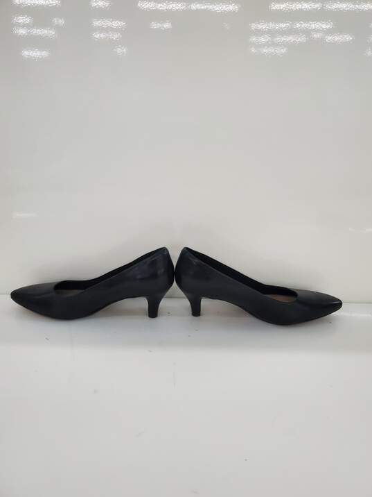 Women Clanks Black leather Heels Size-9.5 New image number 2