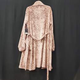 Nine West Women Pink Cheetah Soft Robe XL NWT alternative image