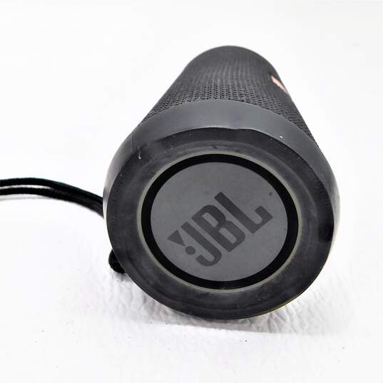 JBL Flip Bluetooth Portable Speaker - Powers On image number 4