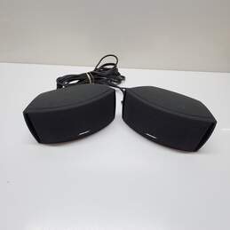Pair of Bose Speakers w/Speaker Cable- For Parts/Repair alternative image