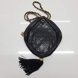 Vintage Chanel Black Quilted Lambskin Diamond Tassel Bag AUTHENTICATED alternative image