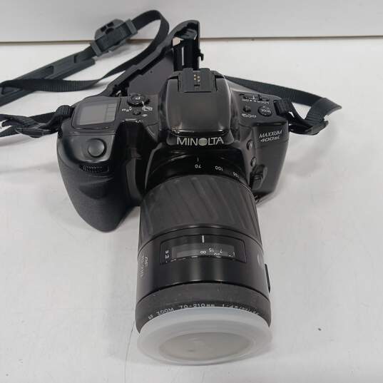 Vintage Maxxum 400SI 35mm Camera w/Soft Case image number 2