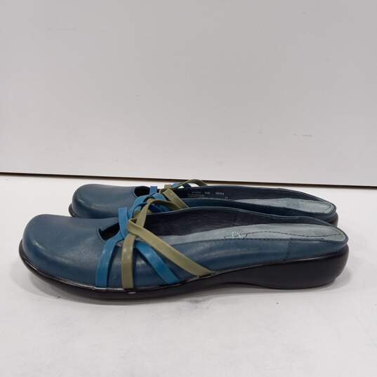 Clarks  Womens Flats Sz 9M image number 4