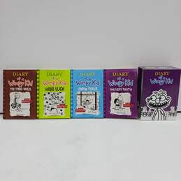 Diary of a Wimpy Kid Books 5-8 Box Set alternative image