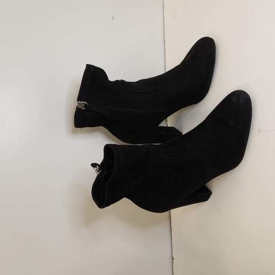 Steve Madden Black Boots Size 6.5 image number 3