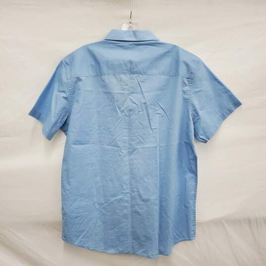 NWT Travis Matthew MN's 100% Cotton Blend Placid Blue Short Sleeve Studebaker Shirt Size L image number 2