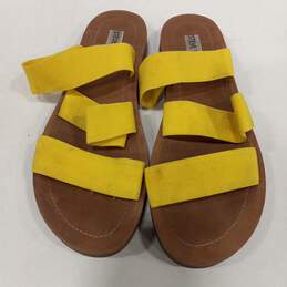 Womens Pascale Yellow Slip On Open Toe Flat Comfort Slide Sandals Size 8.5 M