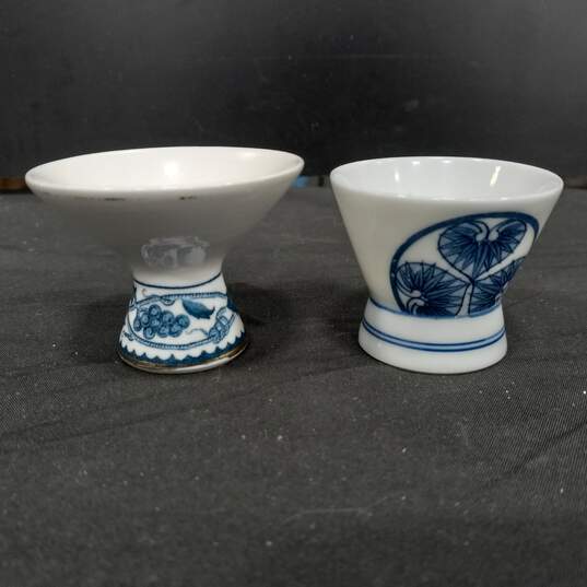 Set of 7 Vintage Sake Decanter & Cups image number 6