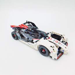 LEGO Technic 42137 Formula E Porsche 99x Electric