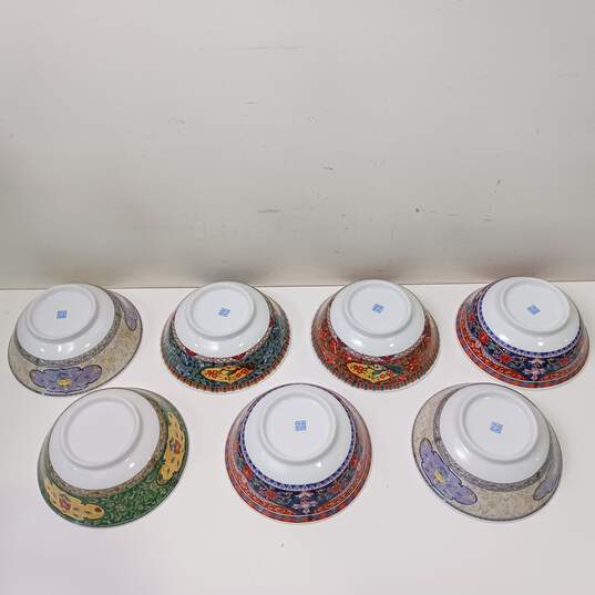 7 Eastern Porcelain Soup / Rice Footed Bowls image number 3