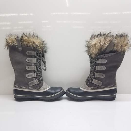 SOREL 'Joan of Arctic' Grey/Black Suede Winter Boots Women's Size 7 image number 2