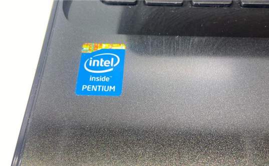 HP 15-d035dx 15.6" Intel Pentioum FOR PARTS/REPAIR image number 2