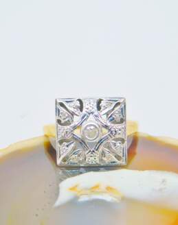Art Deco 14K Yellow Gold 0.10 CTTW Diamond Ring 3.5g