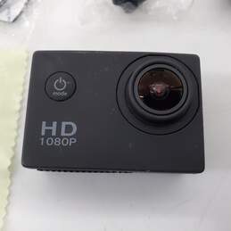 Sports HD DV Water REsistant 1080p H.264 30fps Action Camera - Parts/Repair Untested alternative image