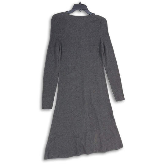 NWT Womens Gray Knitted V-Neck Long Sleeve Midi Sweater Dress Size Medium image number 2