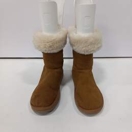 Koolaburra by UGG Woman's Brown Shearling Boots Size 9